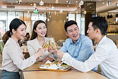 行星生存模拟游戏《滞困：异星黎明》上线Steam 10月开启抢先体验